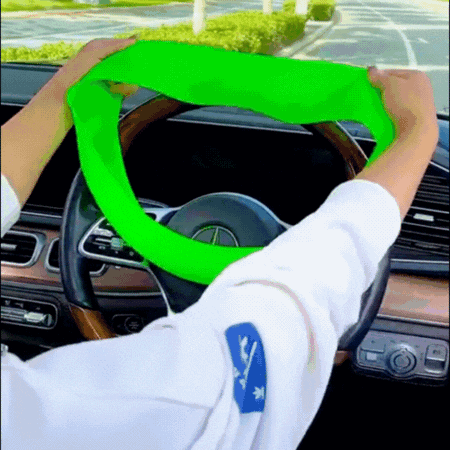 GRIPGUARD | The Sleek Steering Cover for Control & Comfort